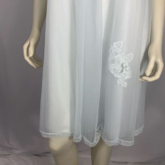 Vintage 1960s Pale Powder Blue Sheer Babydoll Nightgown | Small | by Vanity Fair - Picture 4 of 16